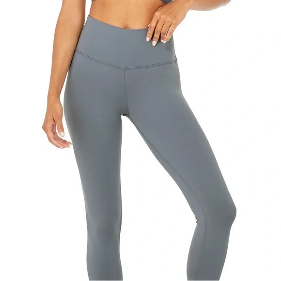 Alo Yoga | Airbrush leggings + Wild thing top - Picture 4 of 4